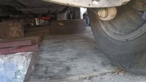 Subaru Outback. Замена задних стоек + втулки стабилизатора.