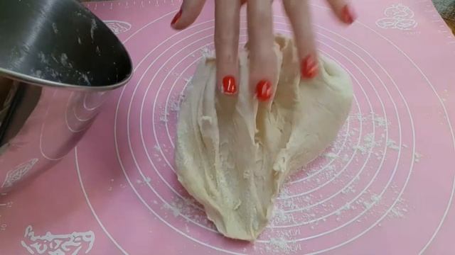 Placinte cu brinza (aluat fara drojdie). Плацынты с творогом ( бездрожжевое тесто ) смотреть онлайн