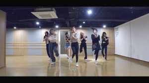 오마이걸(OH MY GIRL)_살짝 설렜어 (Nonstop) Dance Practice Video