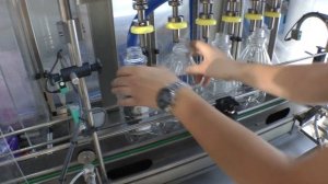 Линии для розлива напитков. Розлив напитков в бутылки.