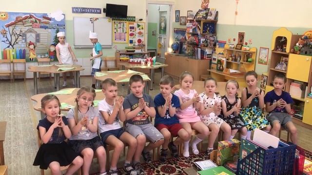 Пальчиковая гимнастика "У кошки нашей есть десять котят" смотреть онлайн