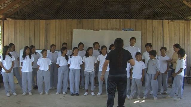 PRIMER CORO KICHWA DE PASTAZA... CANELOS смотреть онлайн
