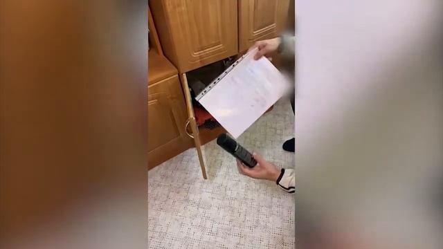 В Якутии полицейские задержали подозреваемого в распространении фальшивых денег смотреть онлайн