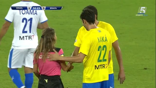 Ricardo Kaka receive a fake yellow card and takes a selfie with the referee #ShalomGame