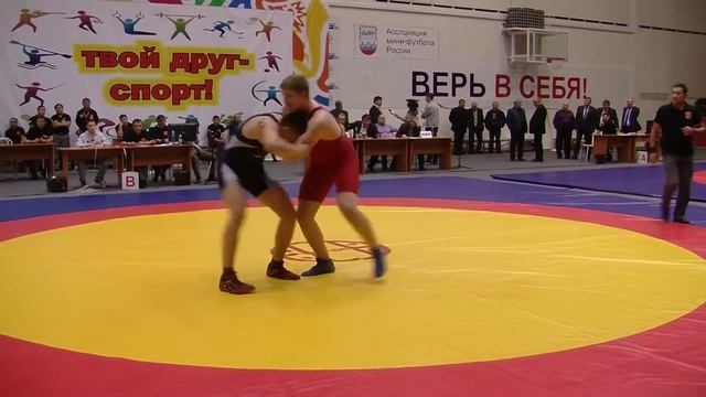 Вольная борьба. Россия (юноши). Финал 120 кг. Нурмухаметов (Татарстан)-Гагиев (Кемеровская обл) смотреть онлайн