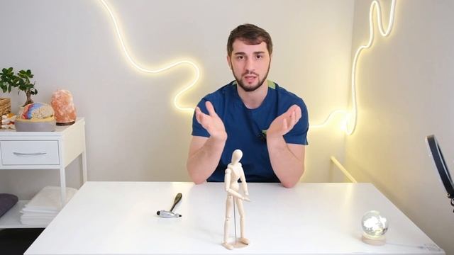 НИКОГДА НЕ ДЕЛАЙ УКОЛ В СУСТАВ, ПОКА НЕ ПОСМОТРИШЬ ЭТО ВИДЕО! Кому точно не поможет укол гиалуронки