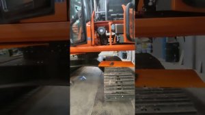 Lonking CDM 6225H  лесной экскаватор