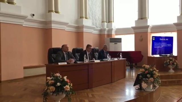 Михаила Серёгина представили коллективу администрации Оренбурга смотреть онлайн