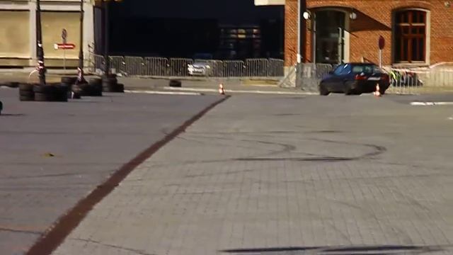KZK POLITECHNIKA NITA BMW E30