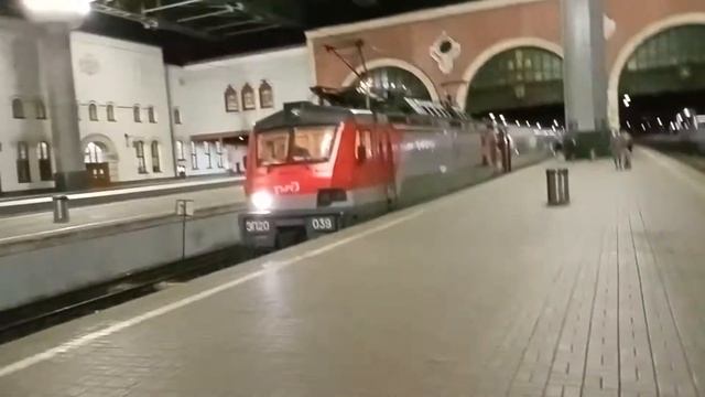 Путешествие в Санкт Петербург. Часть 1 (Поезд туда...) смотреть онлайн