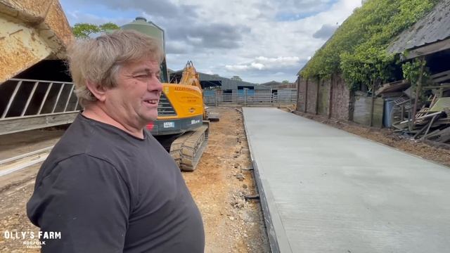 FARM BARN TIDY UP WITH TREVOR! TIME TO SELL THE OLDEST TRACTOR?! смотреть онлайн