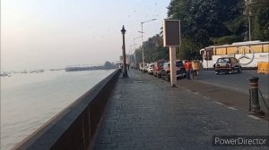 Утро на набережной напротив отеля Тадж в Мумбае