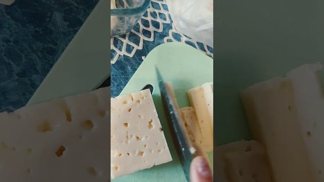 Пирог с овощами в духовке 🥰👌#мамавдекрете #едаялюблютебя #рекомендации #shorts смотреть онлайн