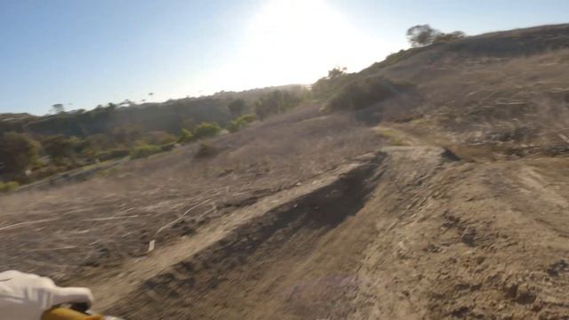 Riding San Clementes Second Jump Line Plus Some FPV Drone | MTB Vlog 008 смотреть онлайн