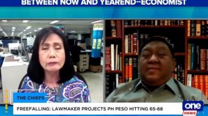 Economist says weaker peso is a good opportunity to attract foreign direct investments.