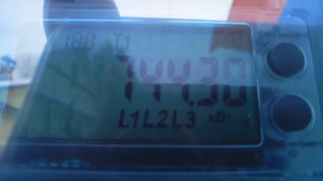 Счётчик Фобос 3 на столбе, 3 фазы. Показания счётчика. НЕМОЕ! смотреть онлайн