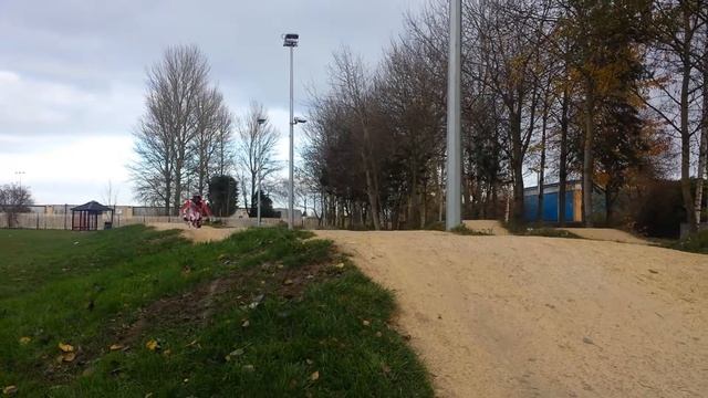 Hucknall pump track honda fox смотреть онлайн