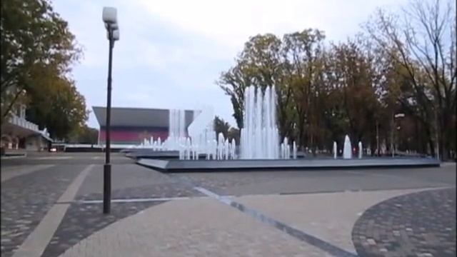 Поющий каскадный фонтан "Аврора". Краснодар