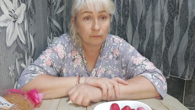 Мукбанг пельмешки болталки