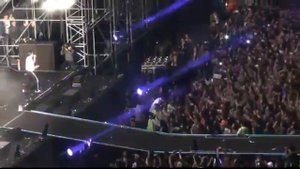 Gangnam Style - PSY -  Live in Korea - @music_TeenBr