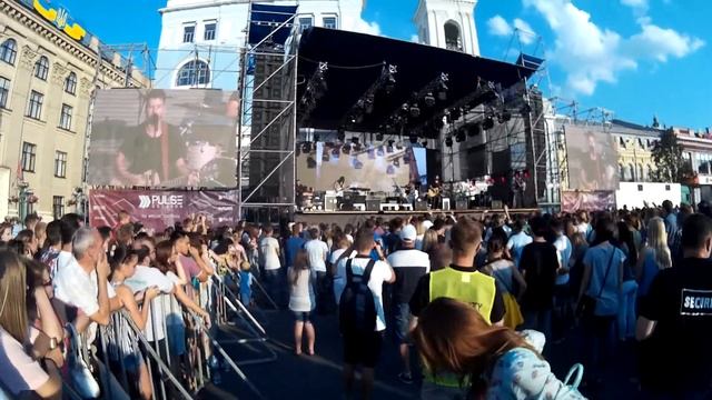 NUTEKI - Песня счастливых (Kiyv, Kontraktova, 2016) PulseUaTour смотреть онлайн