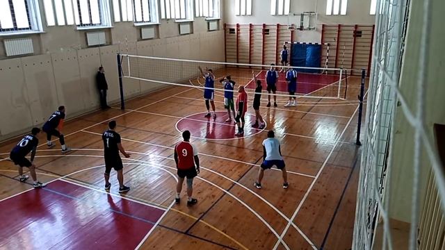 Банбанэро - Горхоз - 0:3. 1 партия. смотреть онлайн