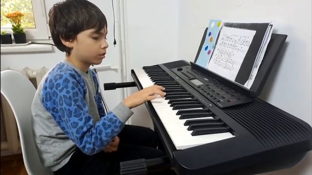 #yamahapsre273 Hei tramvai,cu etaj și tras de cai .Ștefan смотреть онлайн