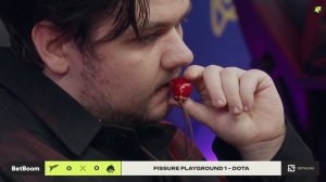 Yatoro колдует перед матчем!