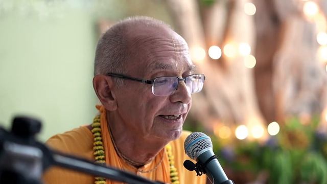 2024.08.26 - Шри Кришна Джанмаштами (Говардхан) смотреть онлайн