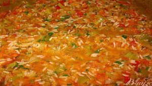 Салат с рисом.