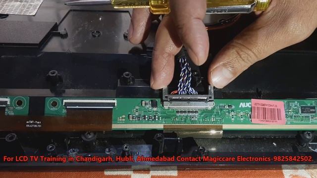 V56U11 Universal Board  Installation in Videocon 40" LED TV By Magiccare Electronics. смотреть онлайн