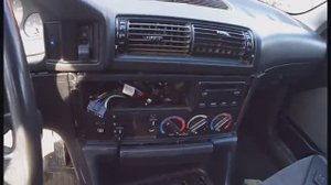 Снимаем приборную панель BMW E34 Как разобрать центральную консоль