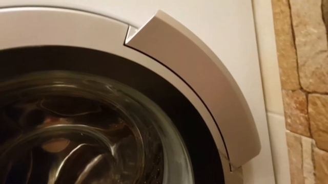 Nouzové otevření dvířek u pračky Bosch смотреть онлайн