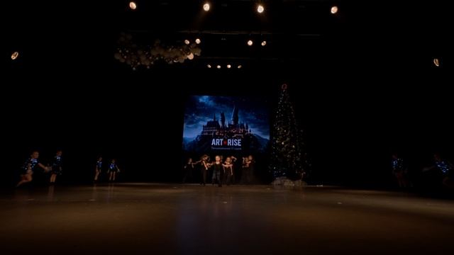 Коллектив «ПараLLелька» 7-9 и Хореография 5-7 лет Совместный номер (рук. Фадеева Екатерина)