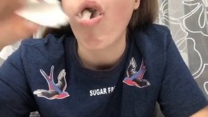 АСМР мел / Ем мел Барсук/ Chalk eating / Мелоежка / ASMR chalk / Eat chalk