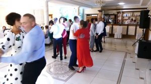 ЦВІТЕ, ЦВІТЕ ЧЕРЕМШИНА ЯГІДОК НЕМАЄ - ВЕСІЛЬНА ПОЛЬКА. КАФЕ ФОРТУНА - ВЕРХНІЙ СТРУТИНЬ. ГУРТ ФАЙНО