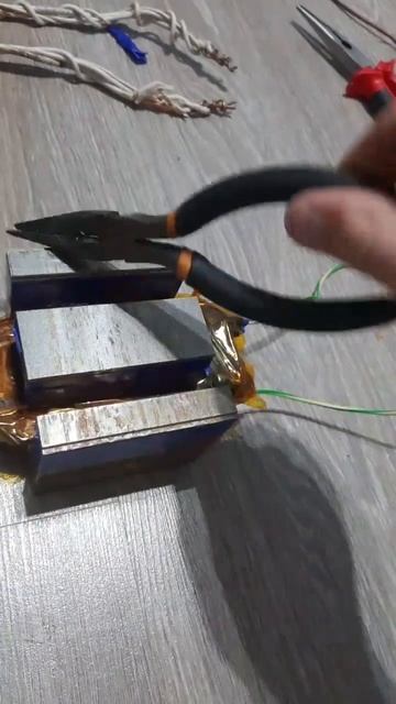 магнитное поле от трансформатора смотреть онлайн