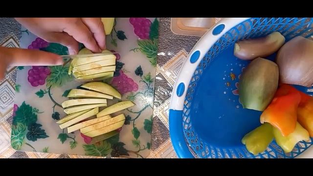 БАКЛАЖОНЛИ САЛАТ .хамёнбоб лекин ёзги шохона салат.