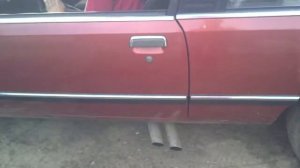 Opel Monza mit Sidepipe