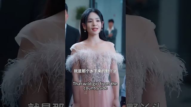 【完整版结局】她和白月光同時落水他卻毫不猶豫遊向白月光，顧大小姐二話不說當場離婚，轉身回歸頂級豪門做回千金大小姐，那天回歸宴上她擺起首富千金的架子，挽著大佬哥哥狠狠虐渣，前夫全家提鞋都不配！#熱播短