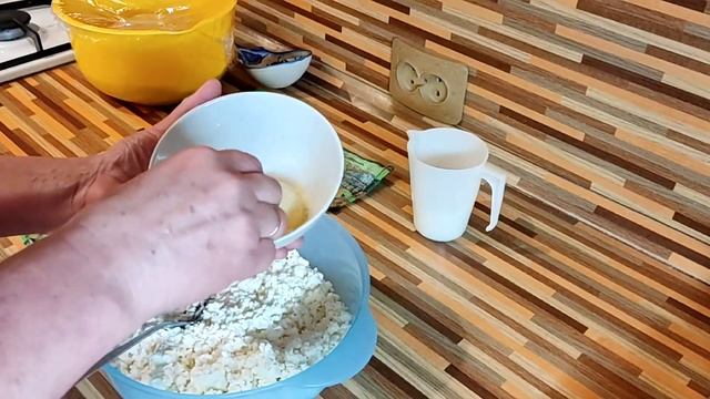 ПАСХАЛЬНЫЙ КУЛИЧ КРАФФИН / С ТВОРОГОМ