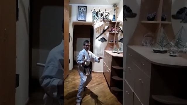 Комбо удары нунчаками 3 серия смотреть онлайн