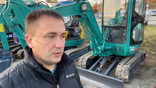 Не держит отвал либо плохо едет гусеница. Ремонт.