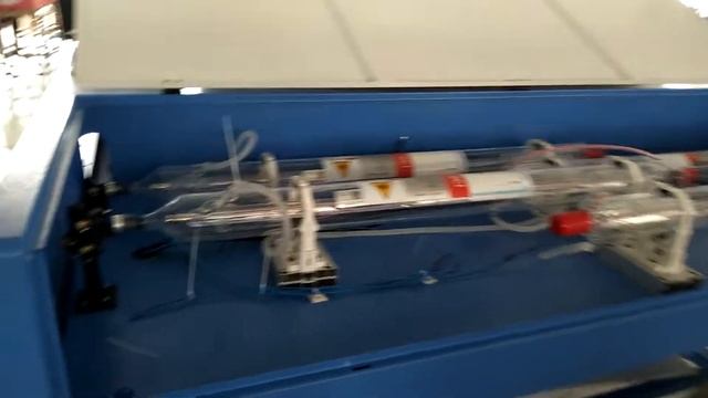 FL-1610 with 4 heads, 4 heads laser, 80W reci tube laser, flash laser смотреть онлайн