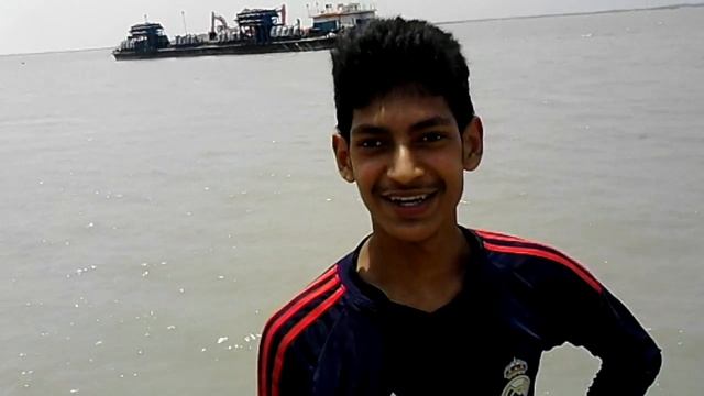 Bicycling about 700 kilo mitre. смотреть онлайн