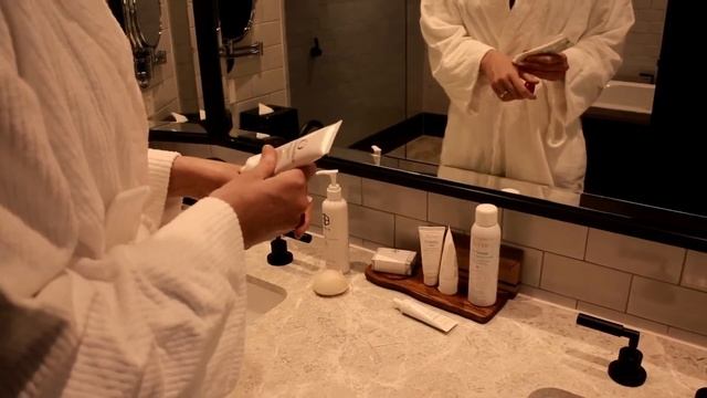 Jill's morning beauty routine смотреть онлайн