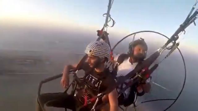 Paramotor tandem with Abdul Albalushi Al Sawadi beach Oman