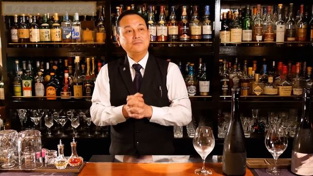 「マスターそれどんな味がするんですか」～幻の日本酒、鷹ノ目火入れ編～ смотреть онлайн