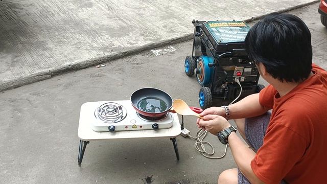 cooking breakfast using my mini gasless kinetic Generator смотреть онлайн