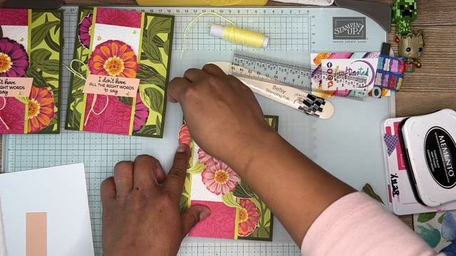 Make a card using Stampin' UP!'s Flowering Zinnias DSP смотреть онлайн